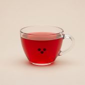 چای با سه دانه توش
